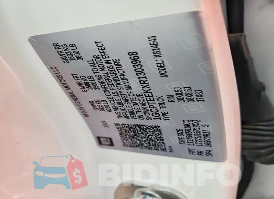 1GCPTEEKXR1303968 Photo# 12
