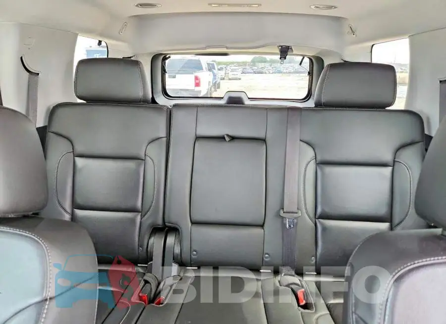 1GNSCBKC8JR335126 Photo# 10