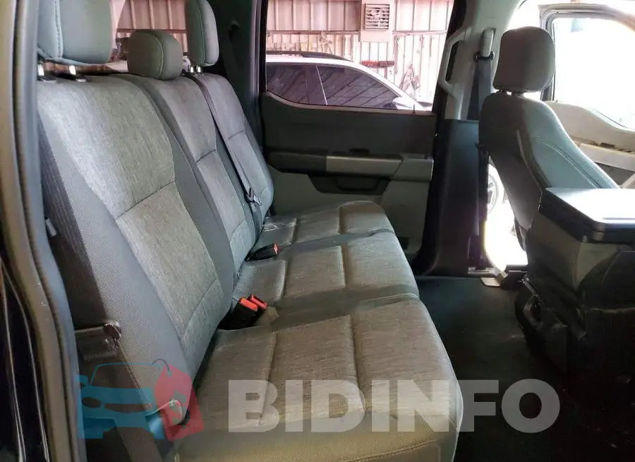 1FT8W2BAXPED15923 Photo# 10
