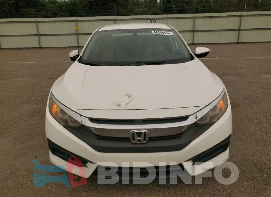 19XFC2F53HE063497 Photo# 5