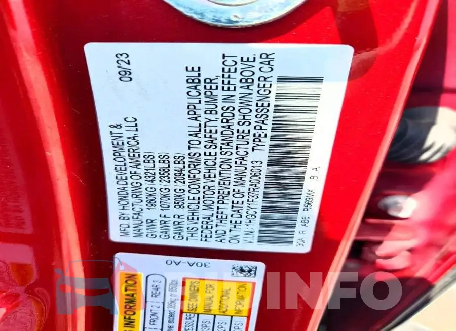 1HGCY1F37RA006013 Photo# 12