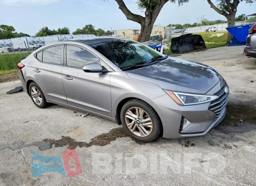 KMHD84LF5LU075304 Photo# 4