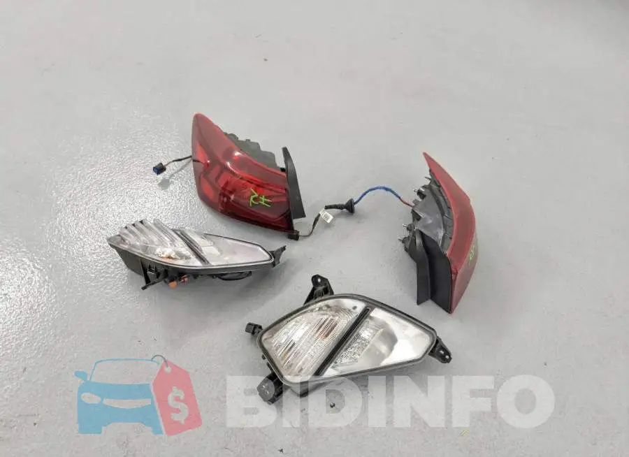 3KPF24AD5PE555024 Photo# 12