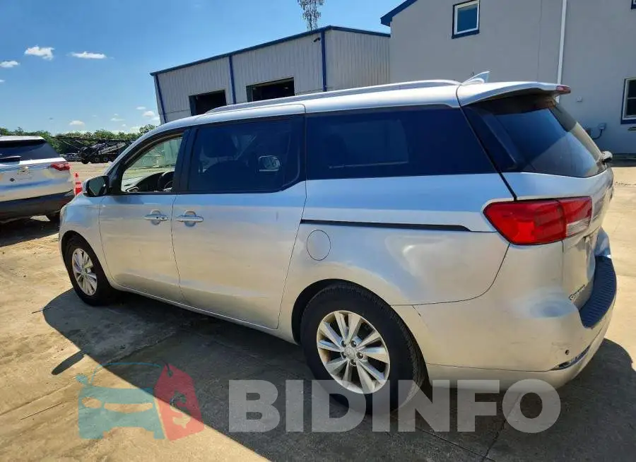 KNDMB5C16H6281923 Photo# 2
