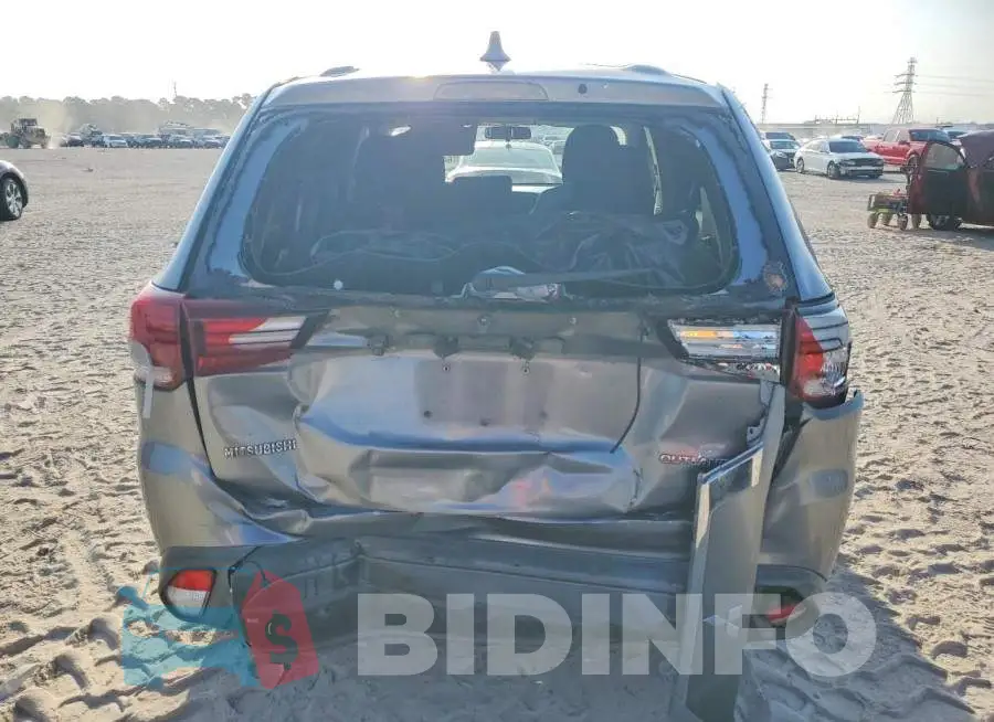 JA4AD2A37JZ039334 Photo# 6