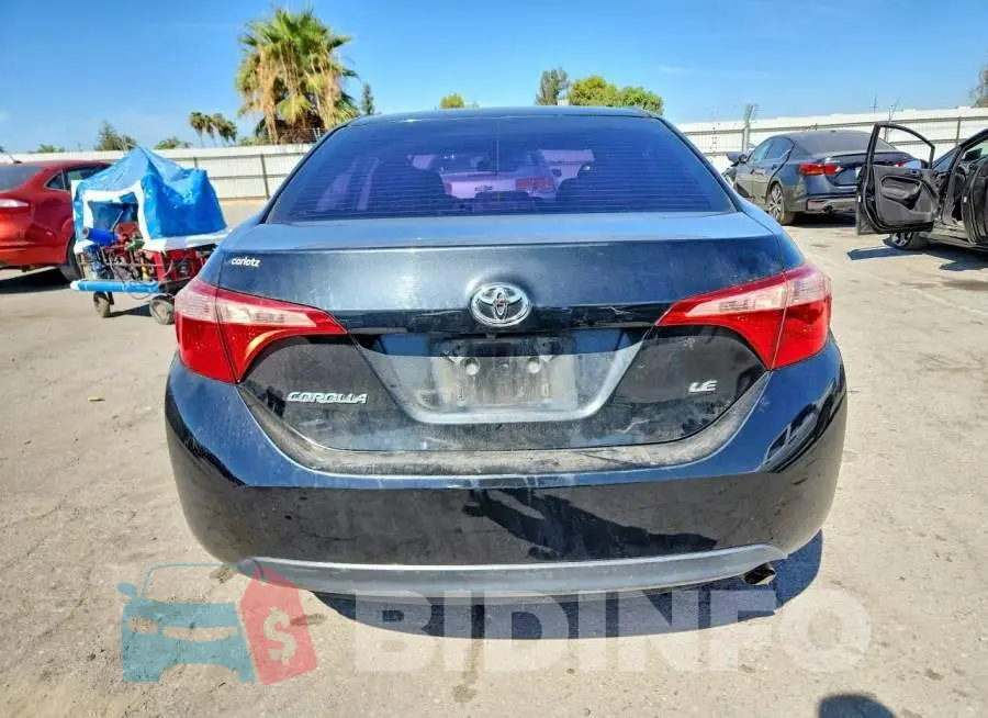 2T1BURHE1JC105459 Photo# 6
