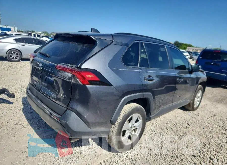 2T3W1RFV3LC037673 Photo# 3
