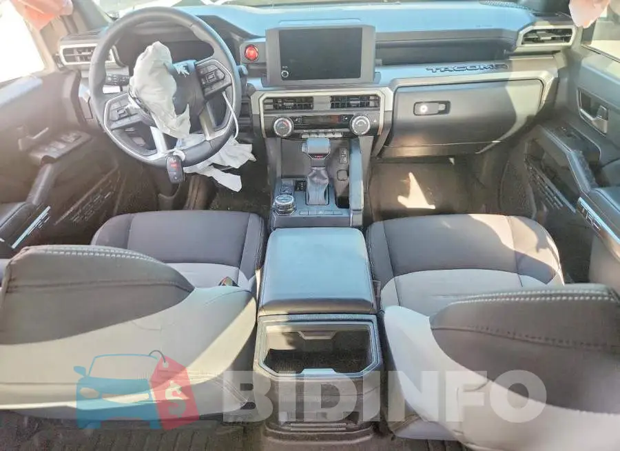 3TMLB5JN7TM214015 Photo# 8
