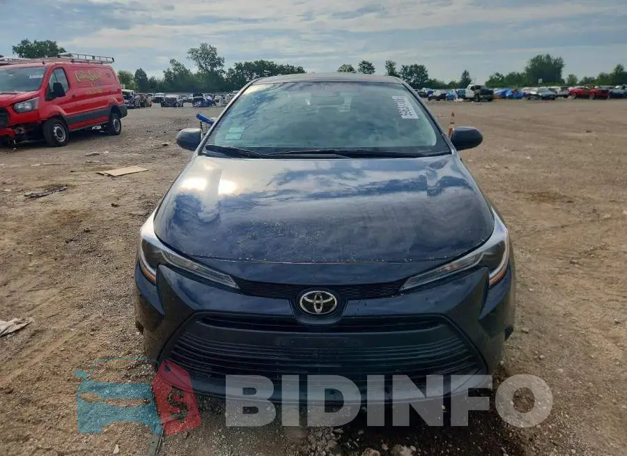 5YFB4MDE5RP132734 Photo# 5