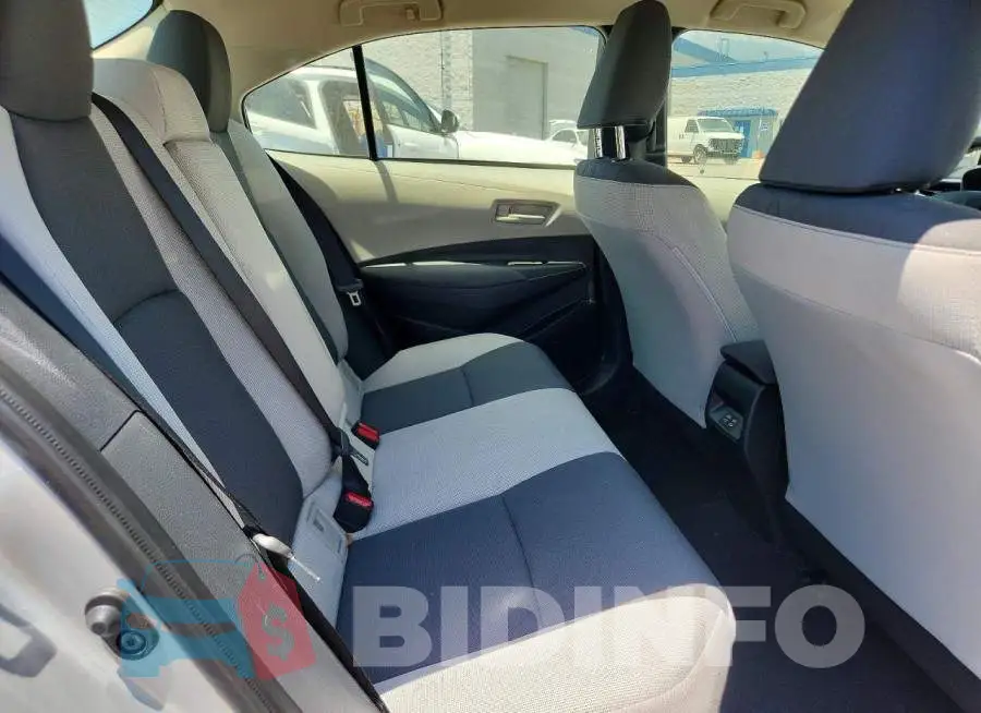 JTDBCMFE4T3143255 Photo# 10