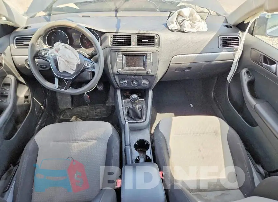 3VW167AJ8HM201542 Photo# 8