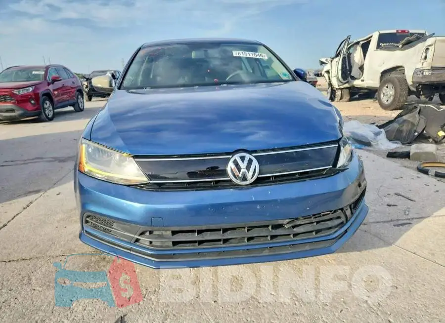 3VW2B7AJ0HM331329 Photo# 5