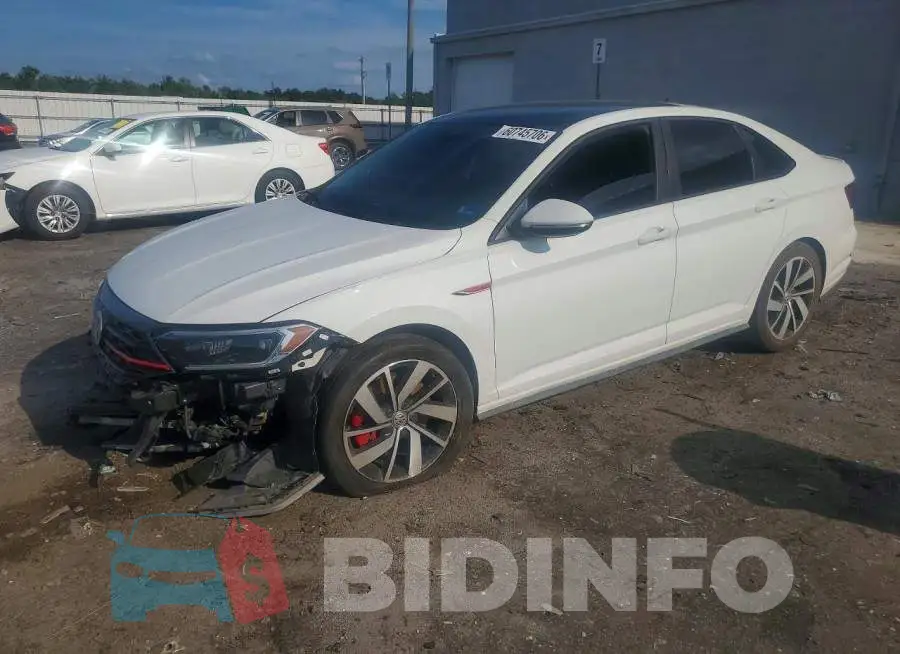 3VW5T7BU4MM006406 Photo# 1