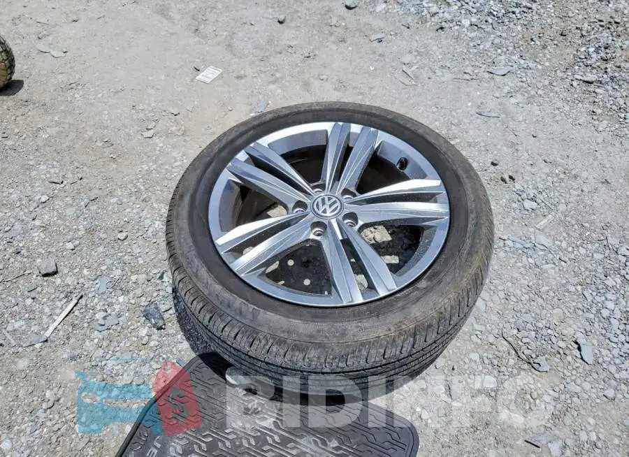 3VWC57BU0KM085930 Photo# 13