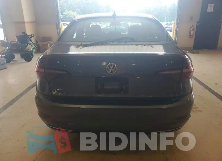 3VWCB7BU6LM025841 Photo# 6