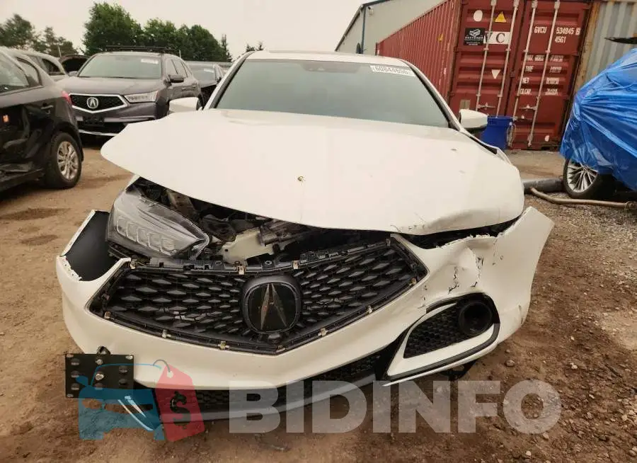 19UUB3F86LA800974 Photo# 5