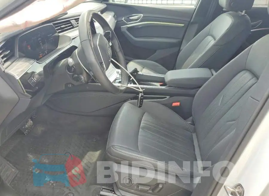 WA1CAAGE7RB035227 Photo# 7