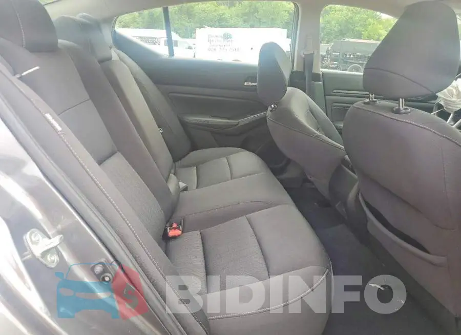 1N4BL4BV2LC226162 Photo# 10