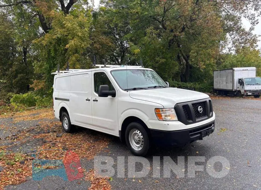 1N6BF0KM3LN801386 Photo# 1