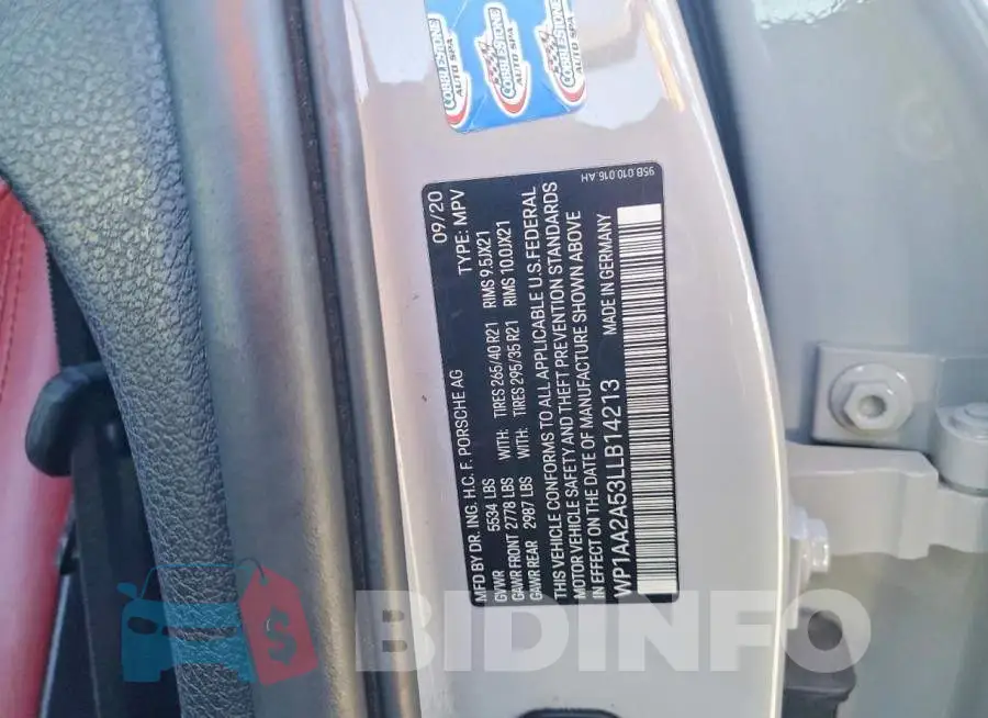 WP1AA2A53LLB14213 Photo# 14