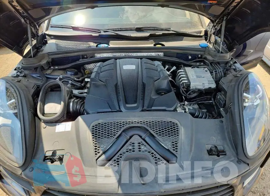 WP1AB2A54MLB33626 Photo# 11