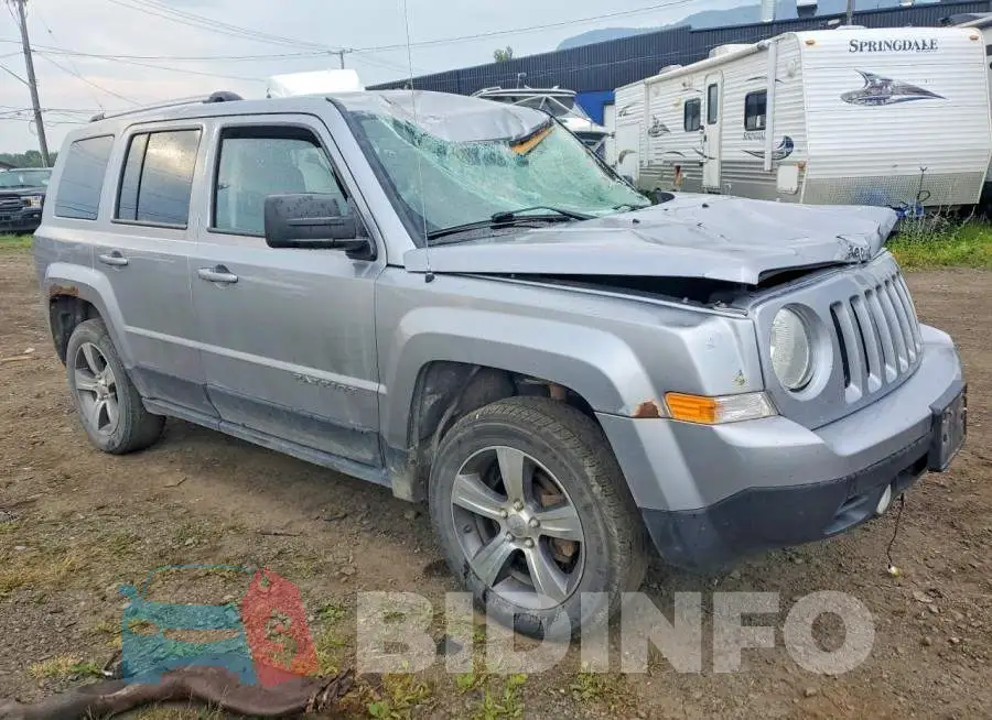 1C4NJRAB7HD180265 Photo# 4