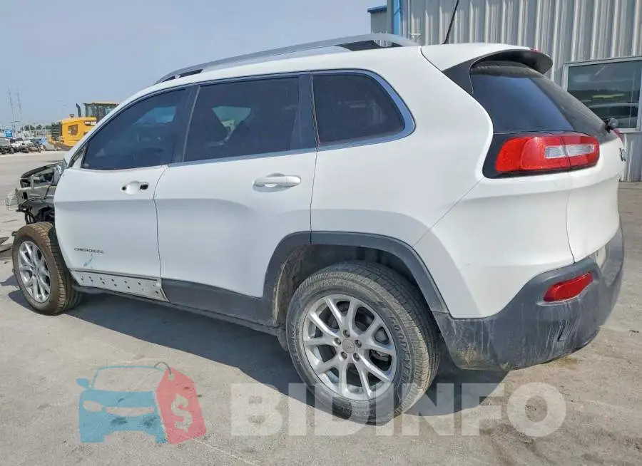 1C4PJLCB3JD566139 Photo# 2