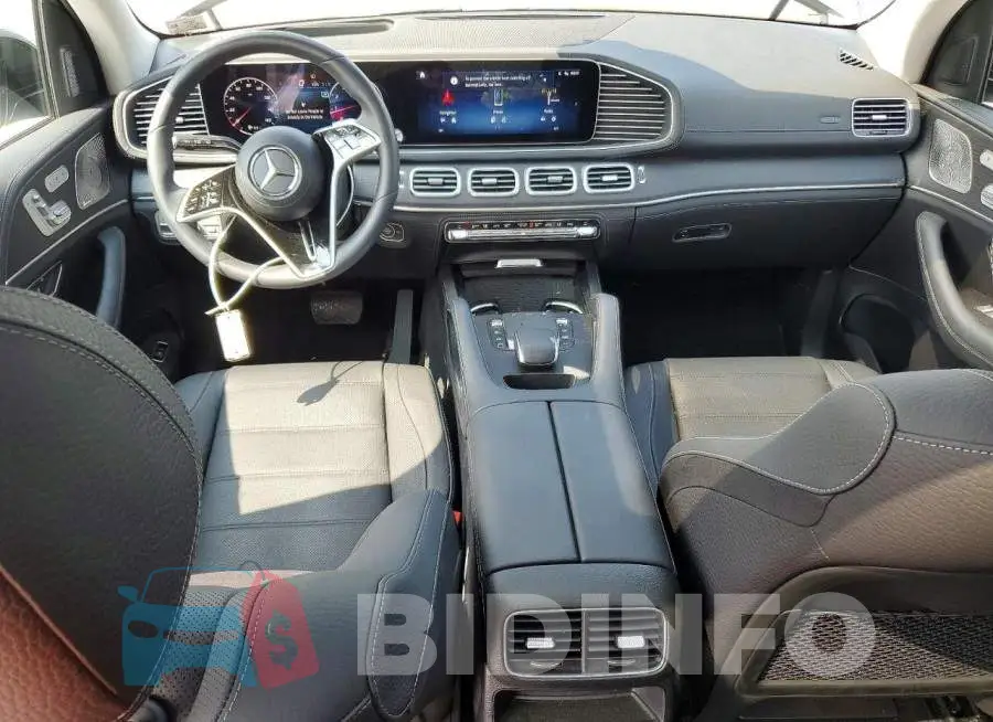 4JGFB5KB9TB642348 Photo# 8