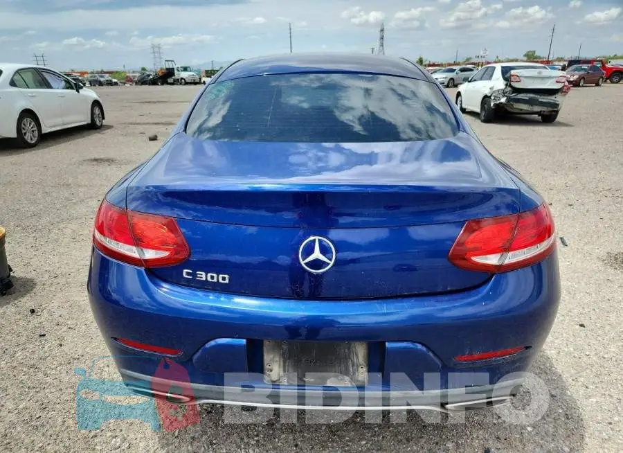 WDDWJ4JB4HF340152 Photo# 6