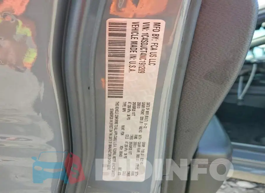 1C4SDJCT4NC191209 Photo# 13