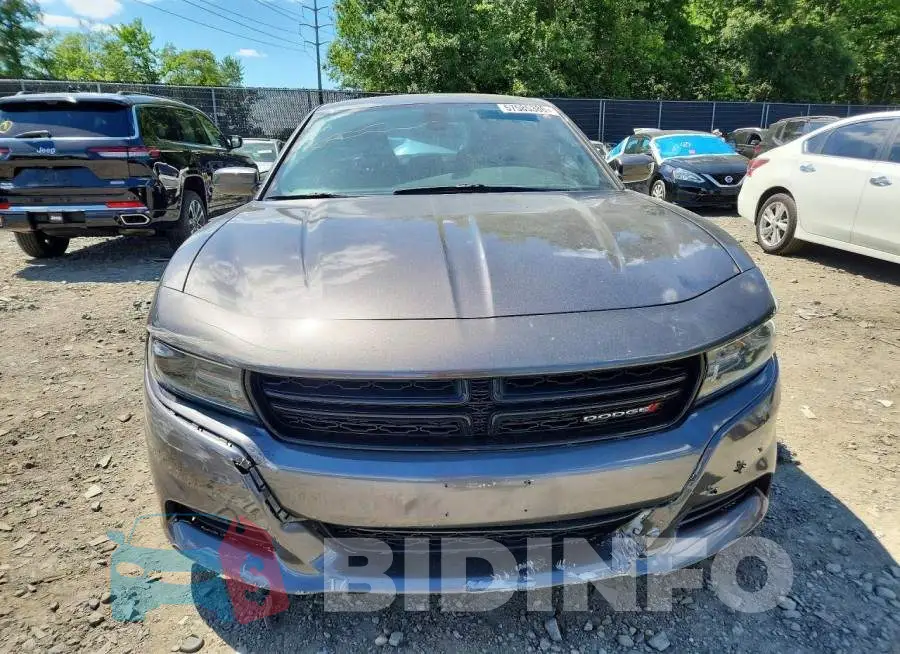 2C3CDXBG9MH638967 Photo# 5