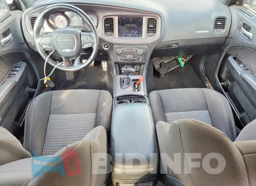 2C3CDXHG4PH631291 Photo# 8