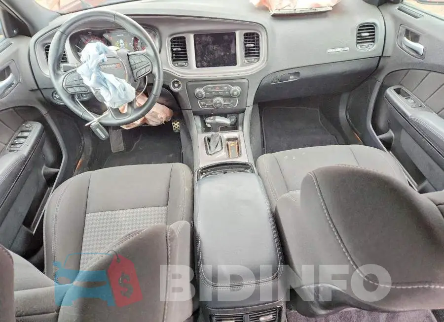 2C3CDXHGXPH687154 Photo# 8