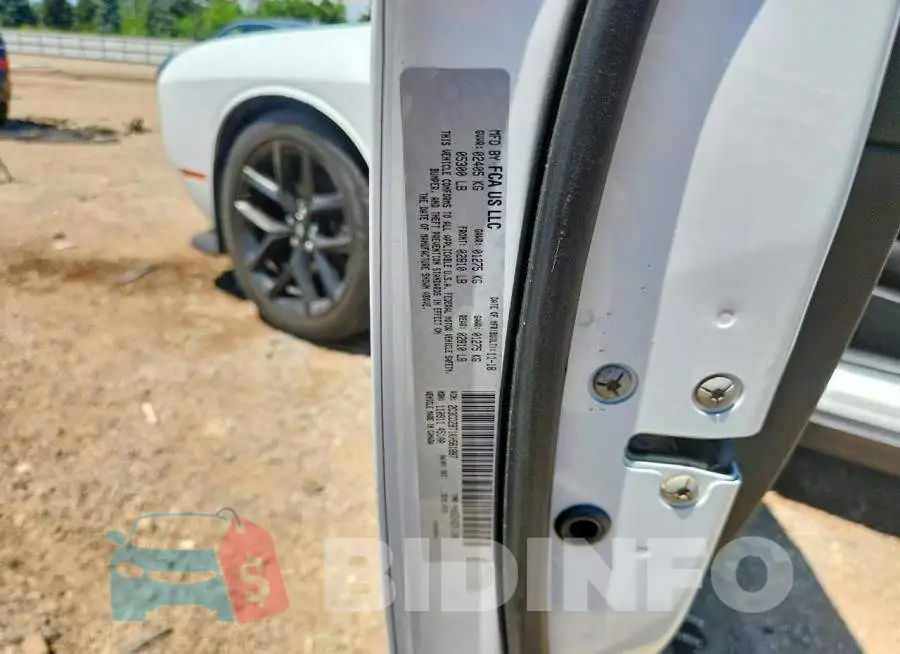 2C3CDZBT1KH561887 Photo# 13