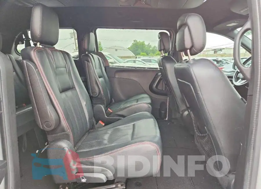 2C4RDGEG8KR769638 Photo# 11