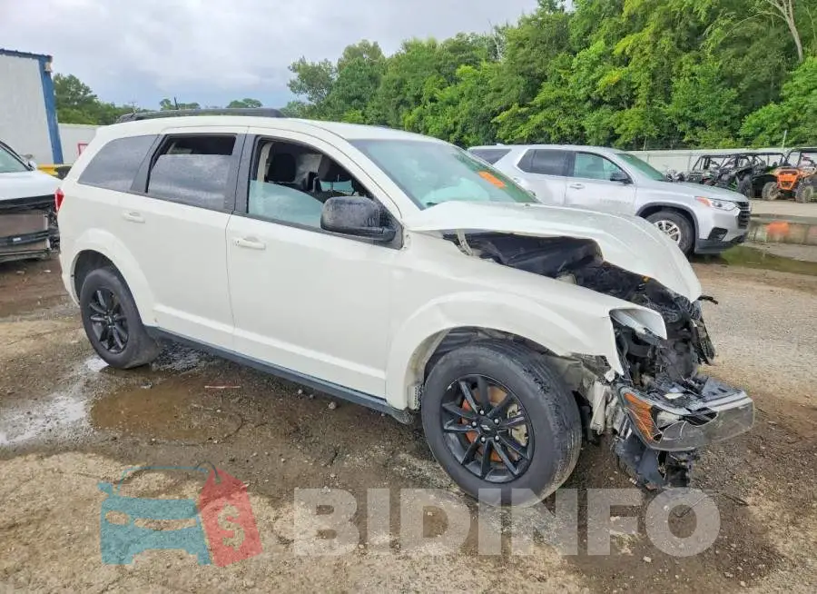 3C4PDCAB1LT262024 Photo# 4