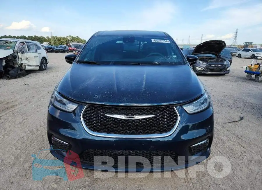 2C4RC1BG9SR531625 Photo# 5