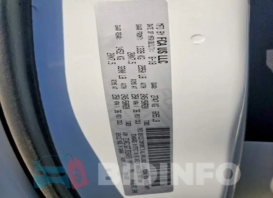 2C4RC1GG7JR334203 Photo# 14