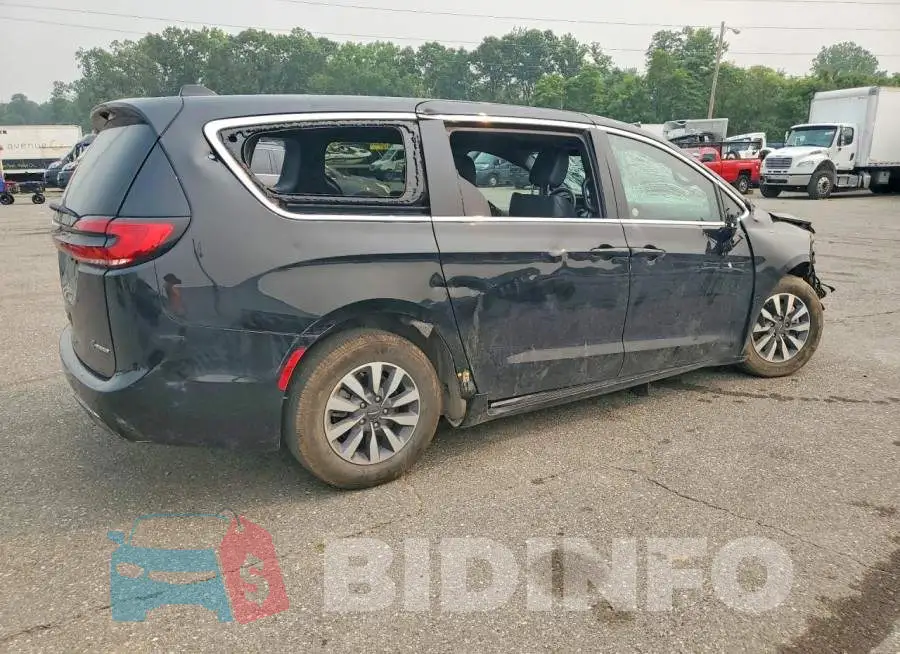 2C4RC1S75SR577338 Photo# 3