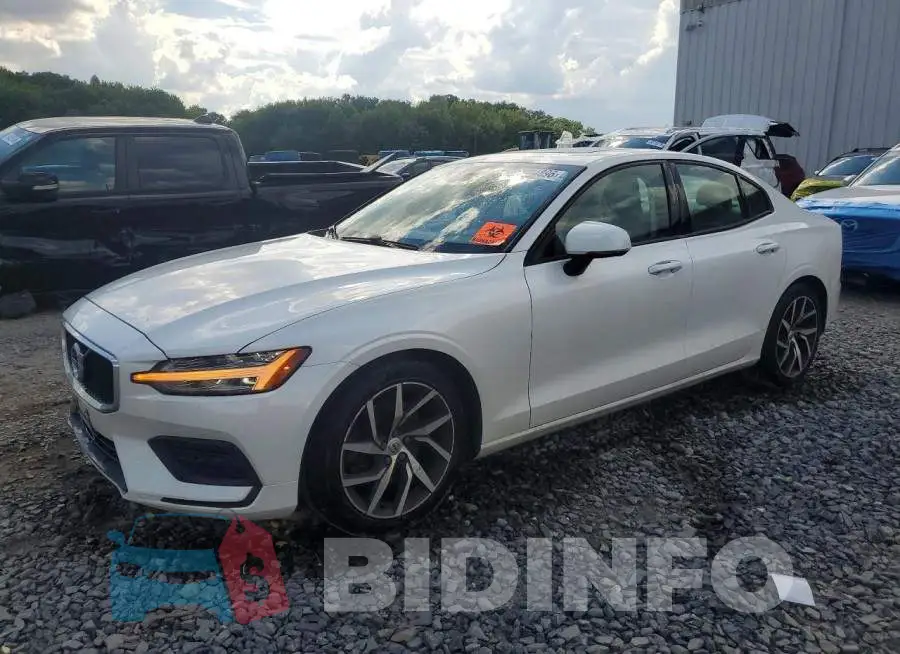 7JR102FK6KG013677 Photo# 1