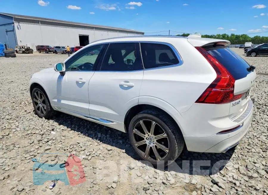 YV4102RL6L1459025 Photo# 2