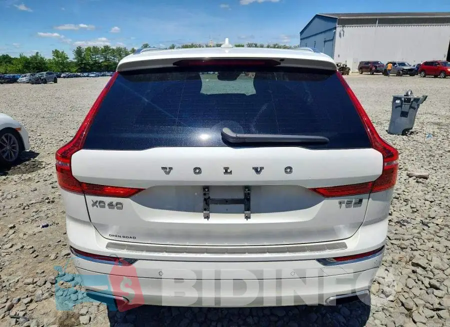 YV4102RL6L1459025 Photo# 6