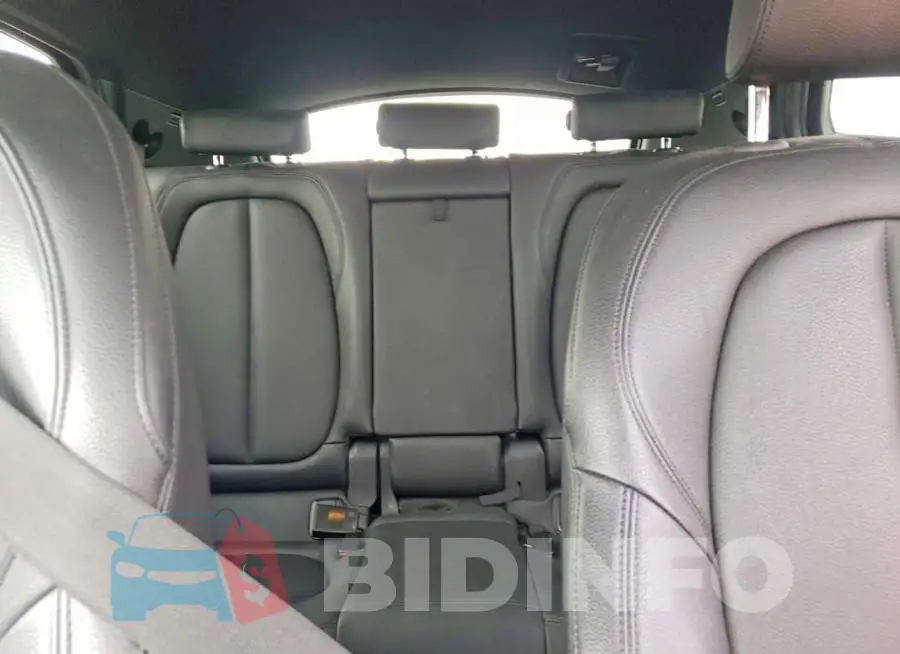 WBXYH9C02L5P16677 Photo# 10