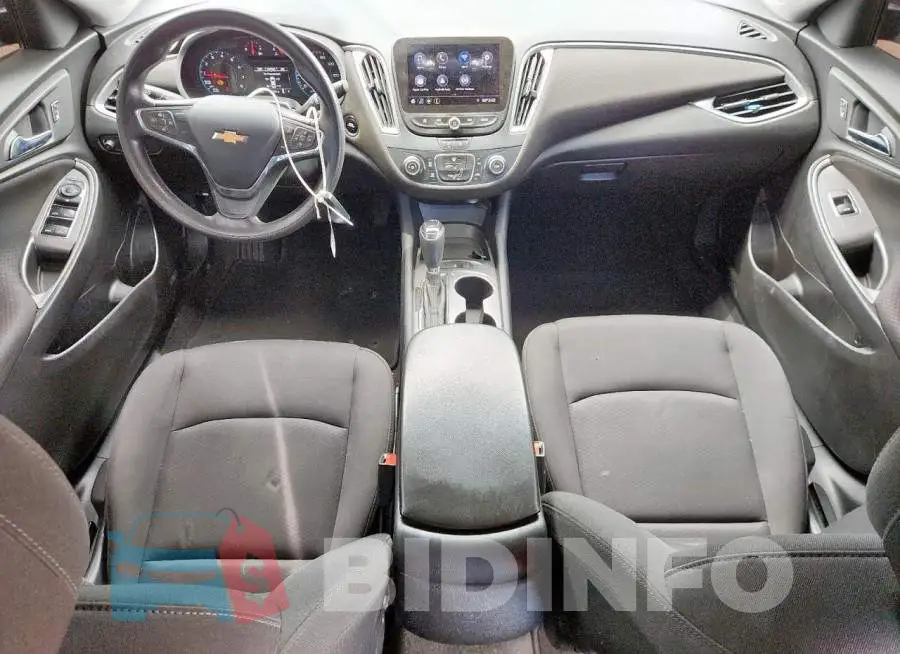 1G1ZB5ST2LF137098 Photo# 8