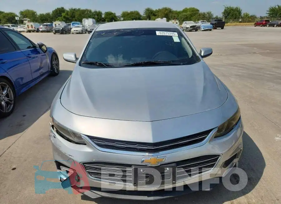 1G1ZD5ST4JF277810 Photo# 5