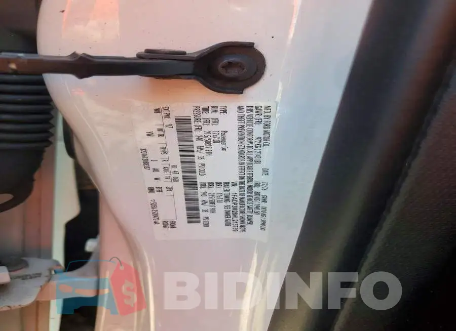 1FADP3M28HL213739 Photo# 13