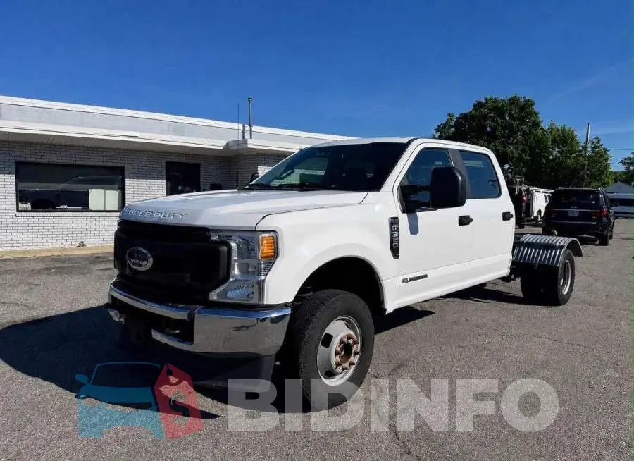 1FD8W3HTXMEC75168 Photo# 2
