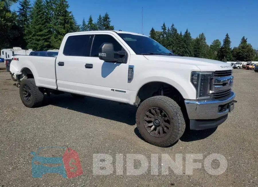 1FT8W3BT8JEB76521 Photo# 4