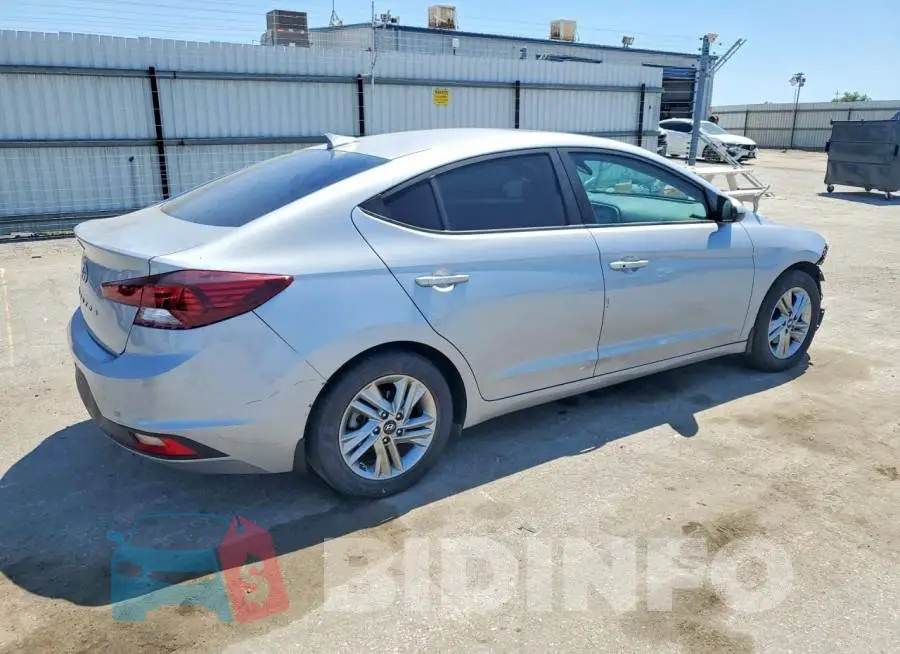 KMHD84LF4LU084382 Photo# 3