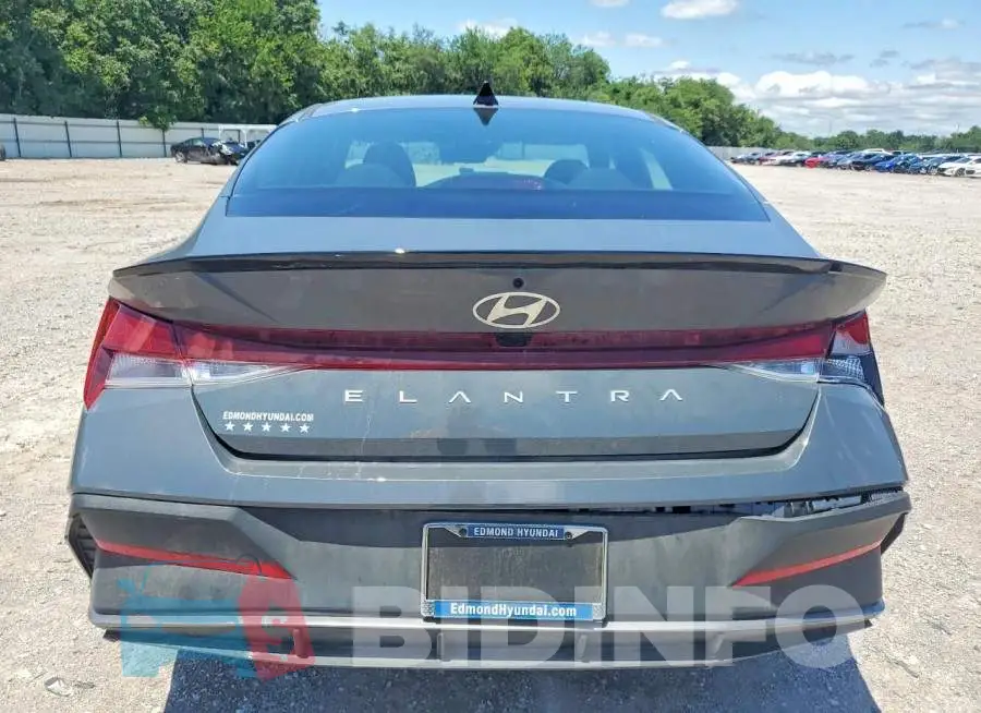 KMHLM4DG2SU086998 Photo# 6